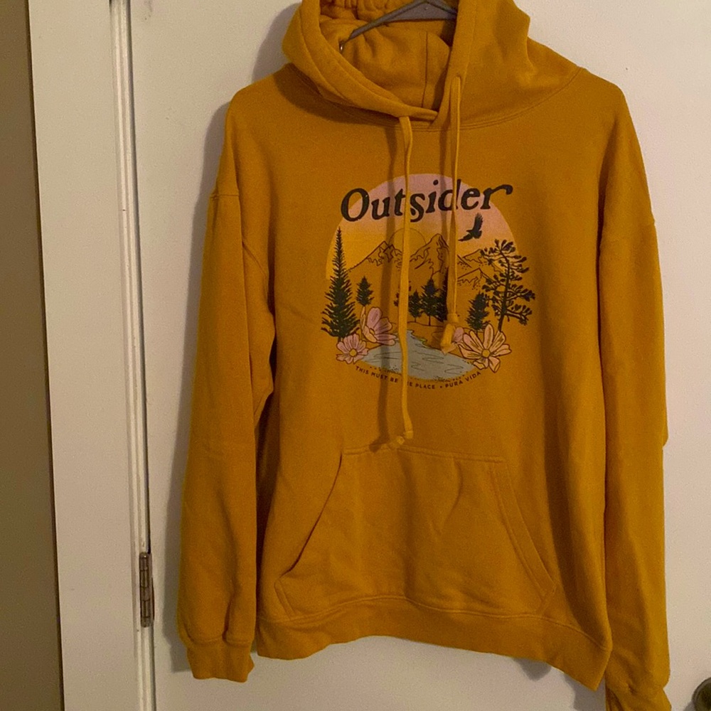 Pura Vida “Outsider” hoodie